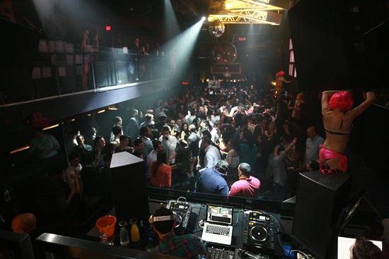 Hooked Up @ Whisper!