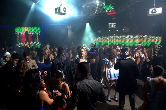 Vampires + Vixens @ Lit Ultrabar