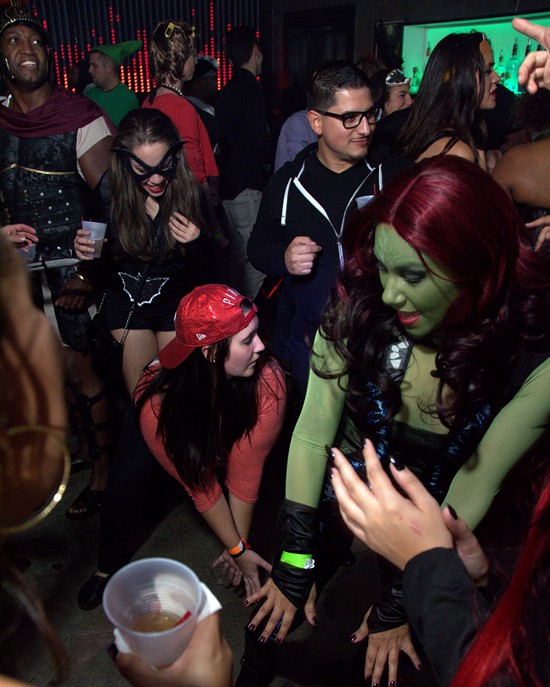 Vampires + Vixens @ Lit Ultrabar