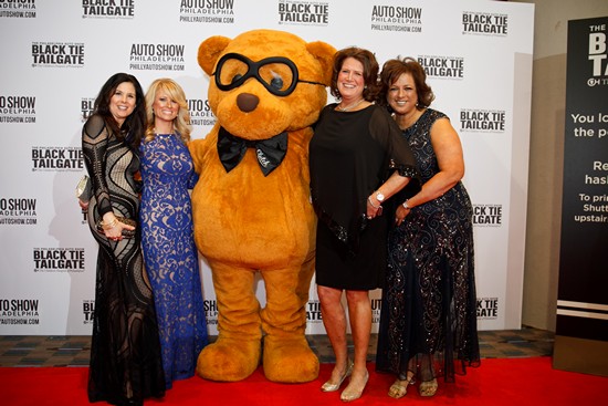 Black Tie Tailgate 2015 - Red Carpet