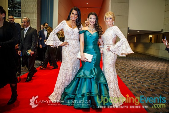 Black Tie Tailgate 2016 - Red Carpet Photos