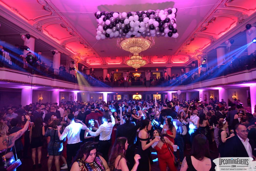 Glitter City Gala NYE Party at The Bellveue Hotel