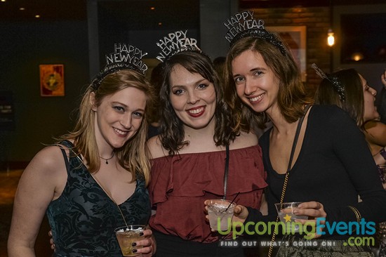 RESOLUTION: NYE @ Lucky Strike