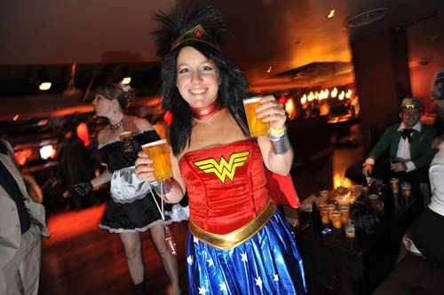 Halloween 2009 - Vampires + Vixens