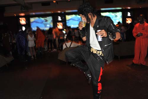 Halloween 2009 - Vampires + Vixens