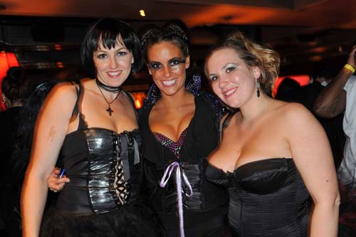Halloween 2009 - Vampires + Vixens