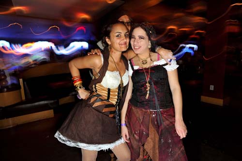 Halloween 2009 - Vampires + Vixens