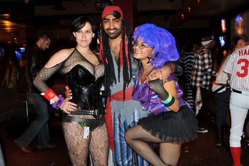 Halloween 2009 - Vampires + Vixens