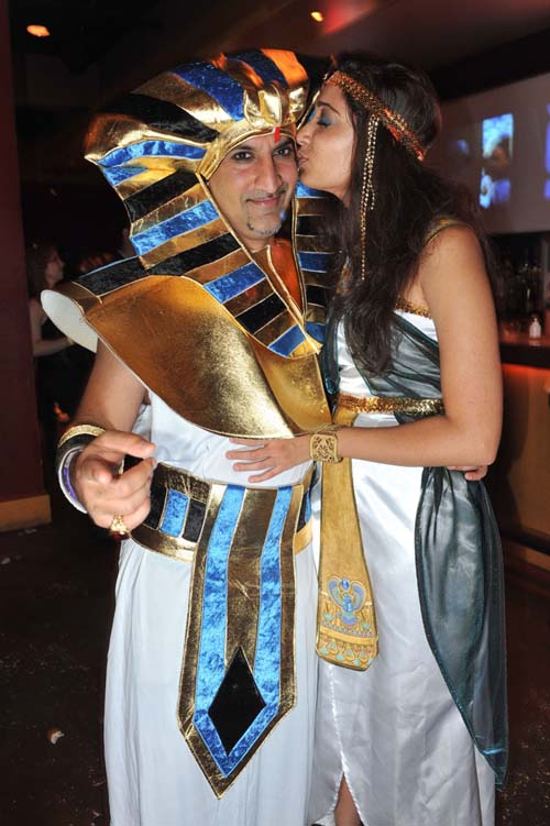 Halloween 2009 - Vampires + Vixens