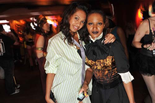 Halloween 2009 - Vampires + Vixens
