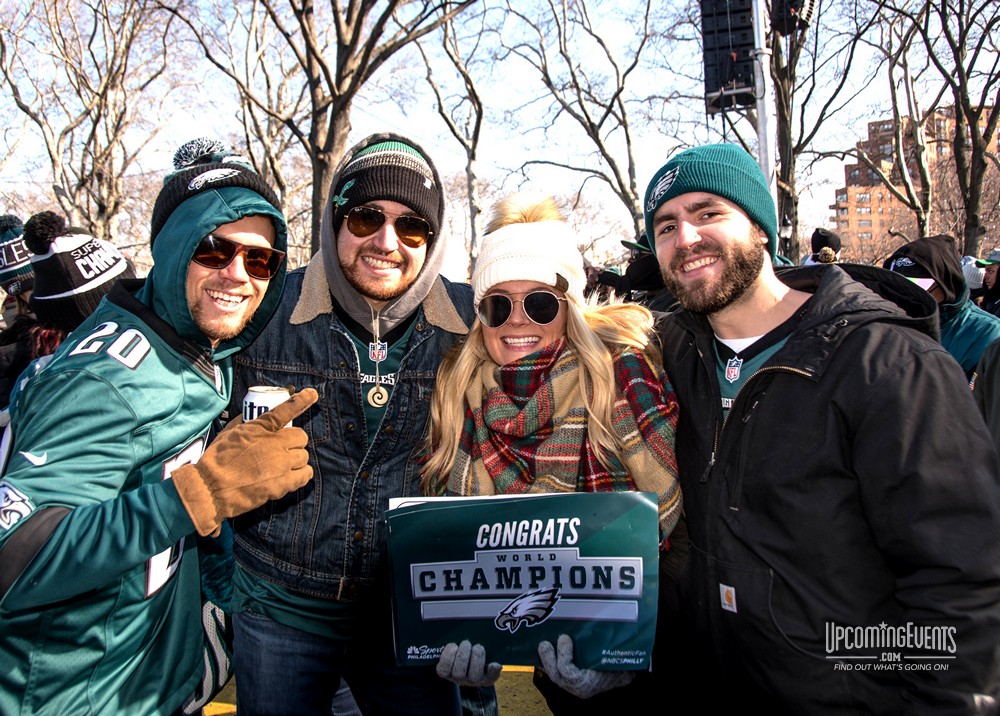 Eagles Parade Photos (Gallery 1)
