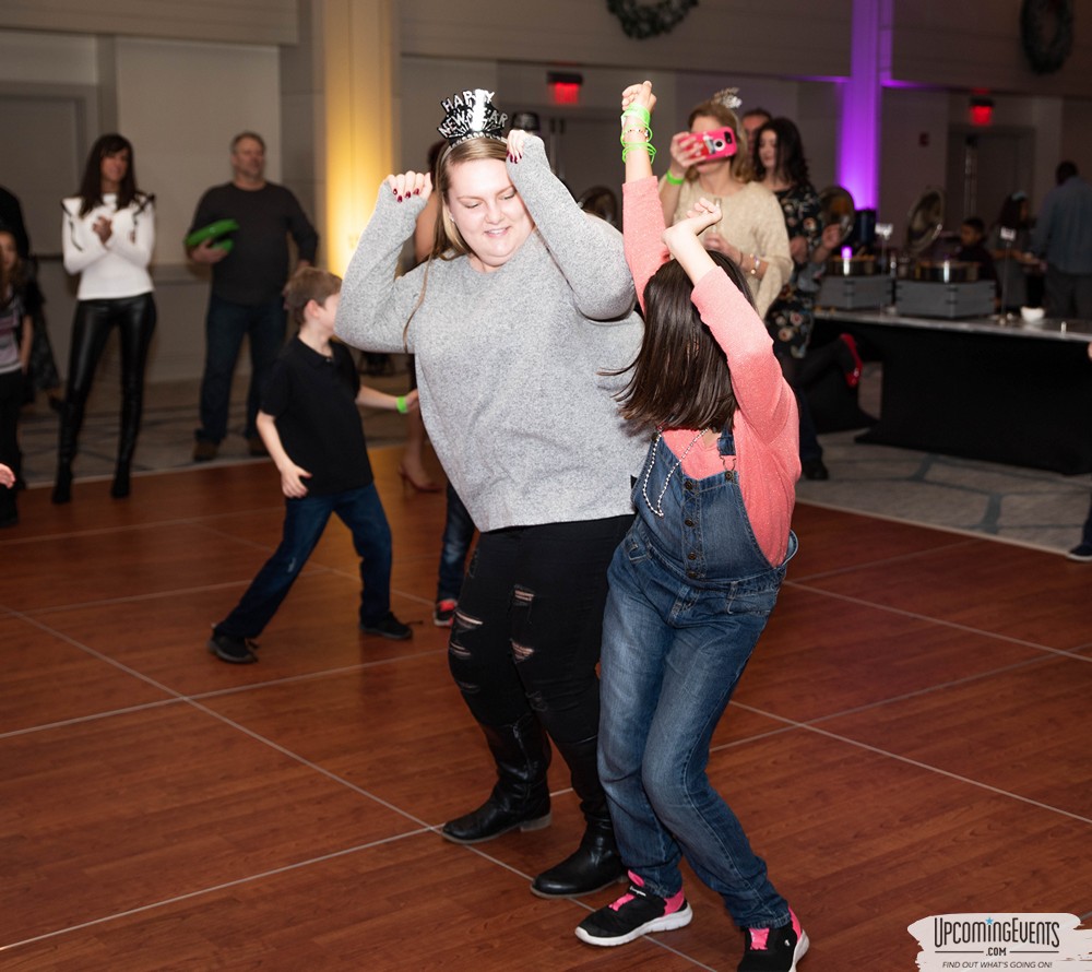 New Year's Eve Buffet & Fireworks Family Celebration