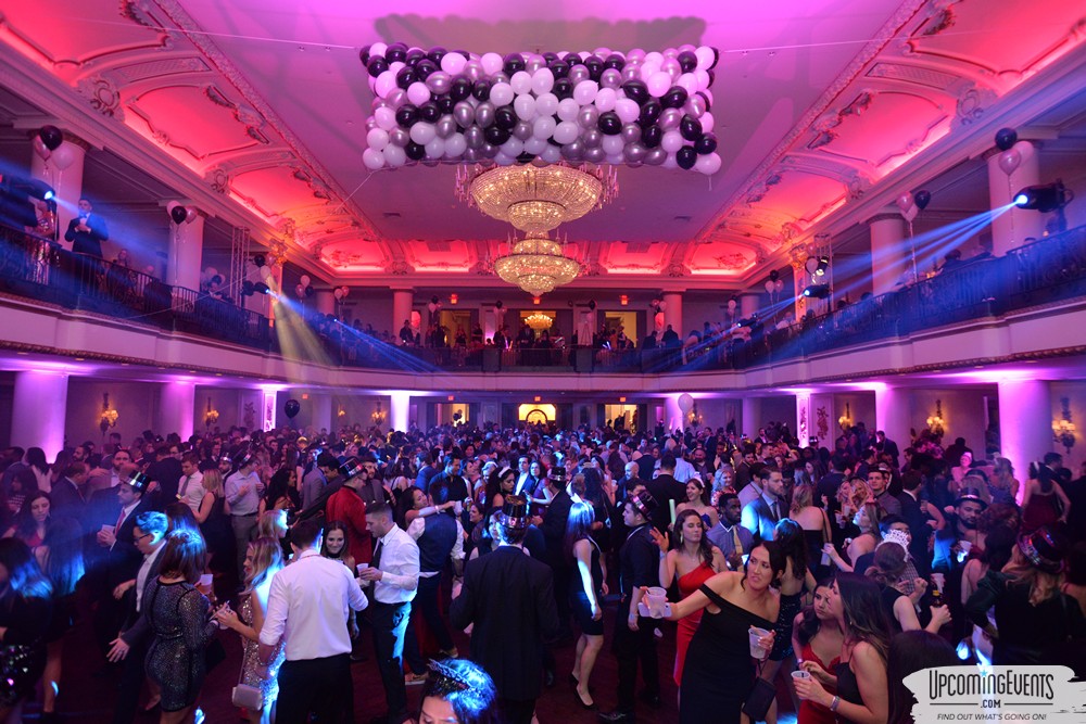 Glitter City Gala NYE Party at The Bellveue Hotel