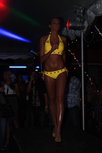 Fashion Up - Summer Fashions 2010