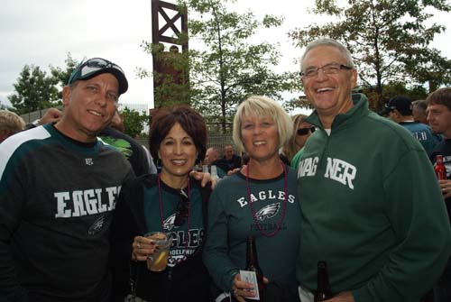 McFadden's EAGLES Home Game - Week 4