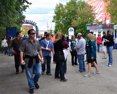 Sippin By The River 2010 (Gallery 1)