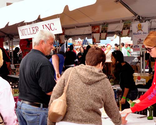 Sippin By The River 2010 (Gallery 1)