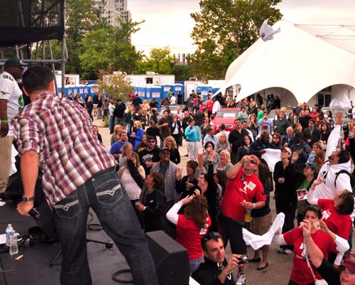 Sippin By The River 2010 (Gallery 1)