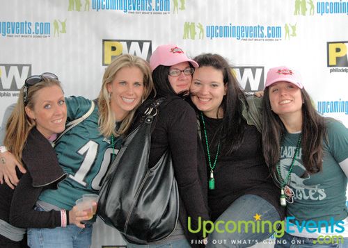 Sippin By The River 2010 (Gallery 2)