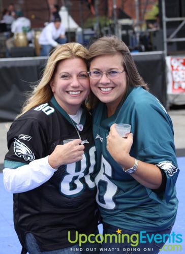 Sippin By The River 2010 (Gallery 4)