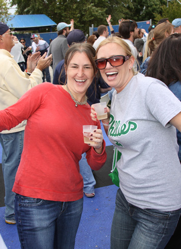Sippin By The River 2010 (Gallery 3)