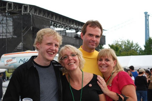 Sippin By The River 2008 (Gallery 1)