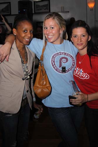 NYEphilly.com Open Bar - Manayunk Brewery