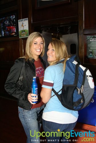 McFadden's EAGLES Home Game Week 6