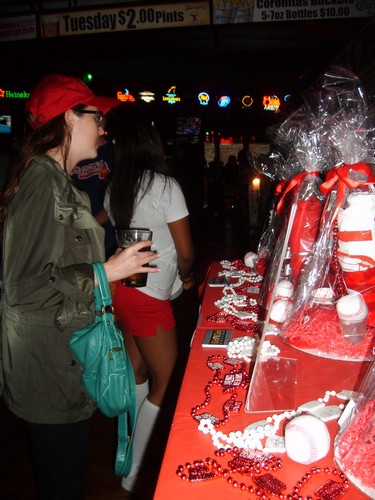 Fan Fridays @ Chickie & Pete's!