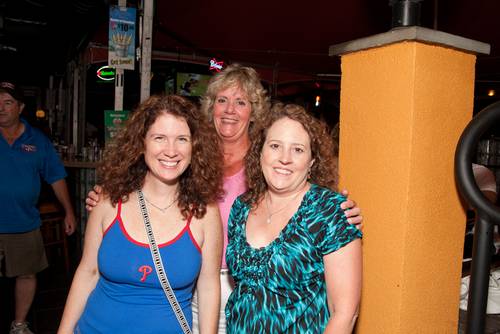 Fan Fridays @ Chickie & Petes NE Philly!