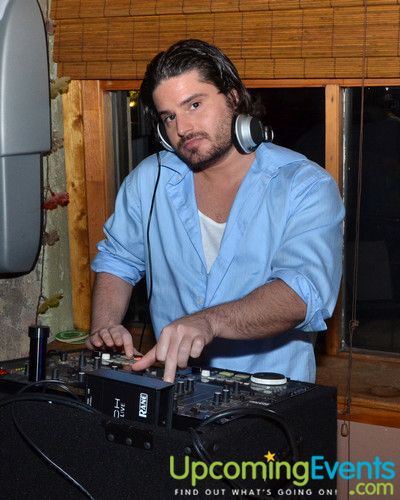 Fan Fridays @ Urban Saloon