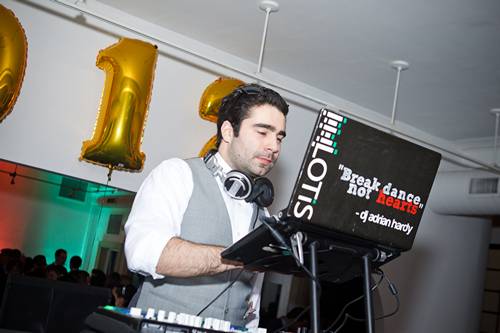 Resolution:  NYE 2012 @ TRUST  (Gallery A)