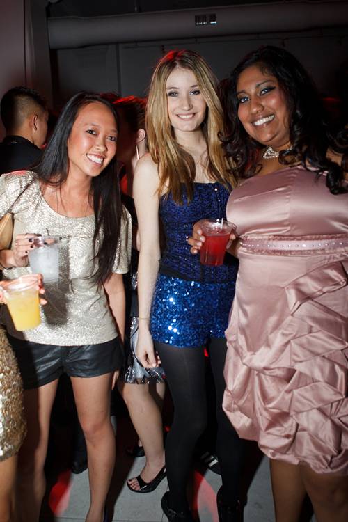 Resolution:  NYE 2012 @ TRUST  (Gallery A)