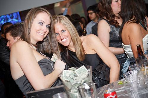 Resolution:  NYE 2012 @ TRUST  (Gallery A)