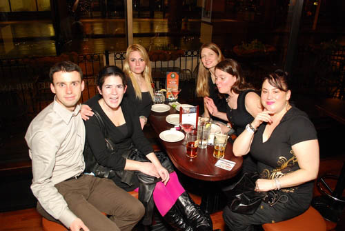 Happy Hour at Elephant & Castle