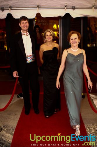 darci by DiCaprio's Oscar Night