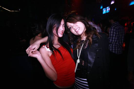 Hooked Up @ Whisper!