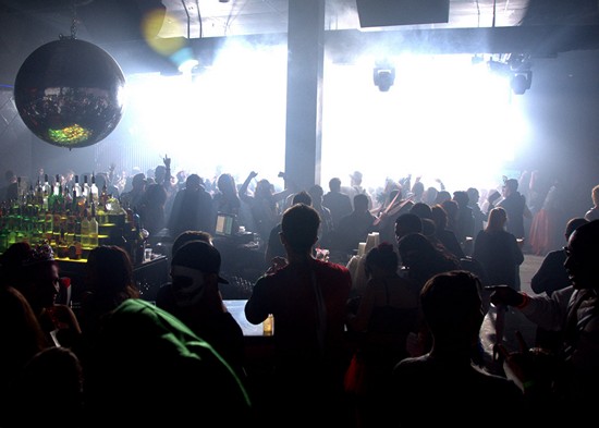 Vampires + Vixens @ Lit Ultrabar