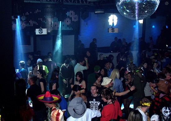 Vampires + Vixens @ Lit Ultrabar