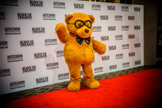 Black Tie Tailgate 2015 - Red Carpet