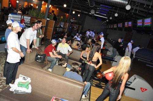 Sixers Bowl-Off For Charity