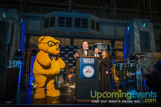 Black Tie Tailgate 2017 - Candid Event Photos