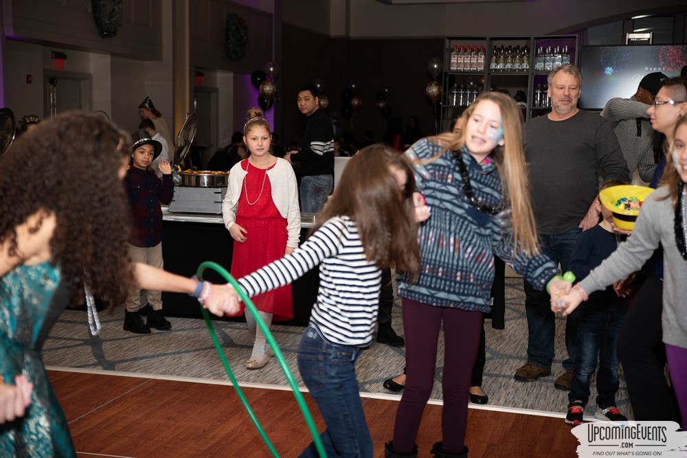 New Year's Eve Buffet & Fireworks Family Celebration