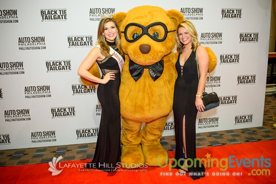 Black Tie Tailgate 2016 - Red Carpet Photos