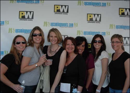 Sippin by the River (Backdrop-Photos)