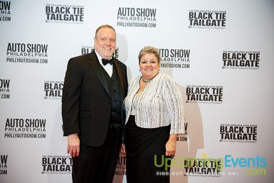Black Tie Tailgate 2017 - Red Carpet Photos
