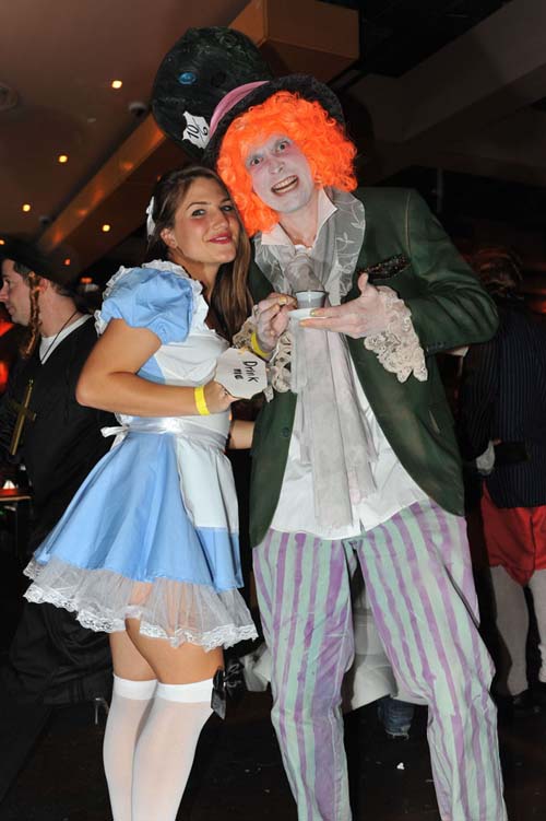 Halloween 2009 - Vampires + Vixens