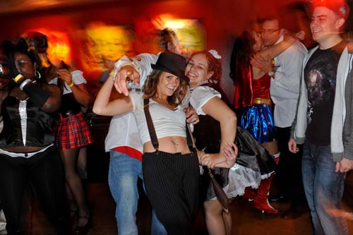 Halloween 2009 - Vampires + Vixens