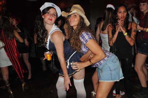 Halloween 2009 - Vampires + Vixens