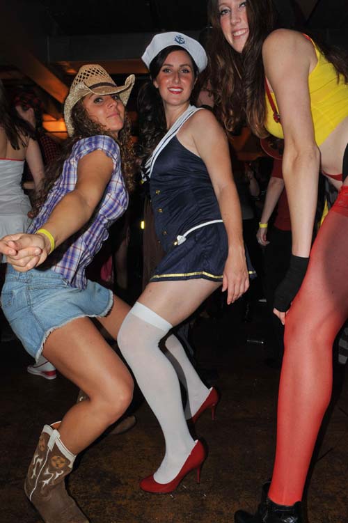 Halloween 2009 - Vampires + Vixens